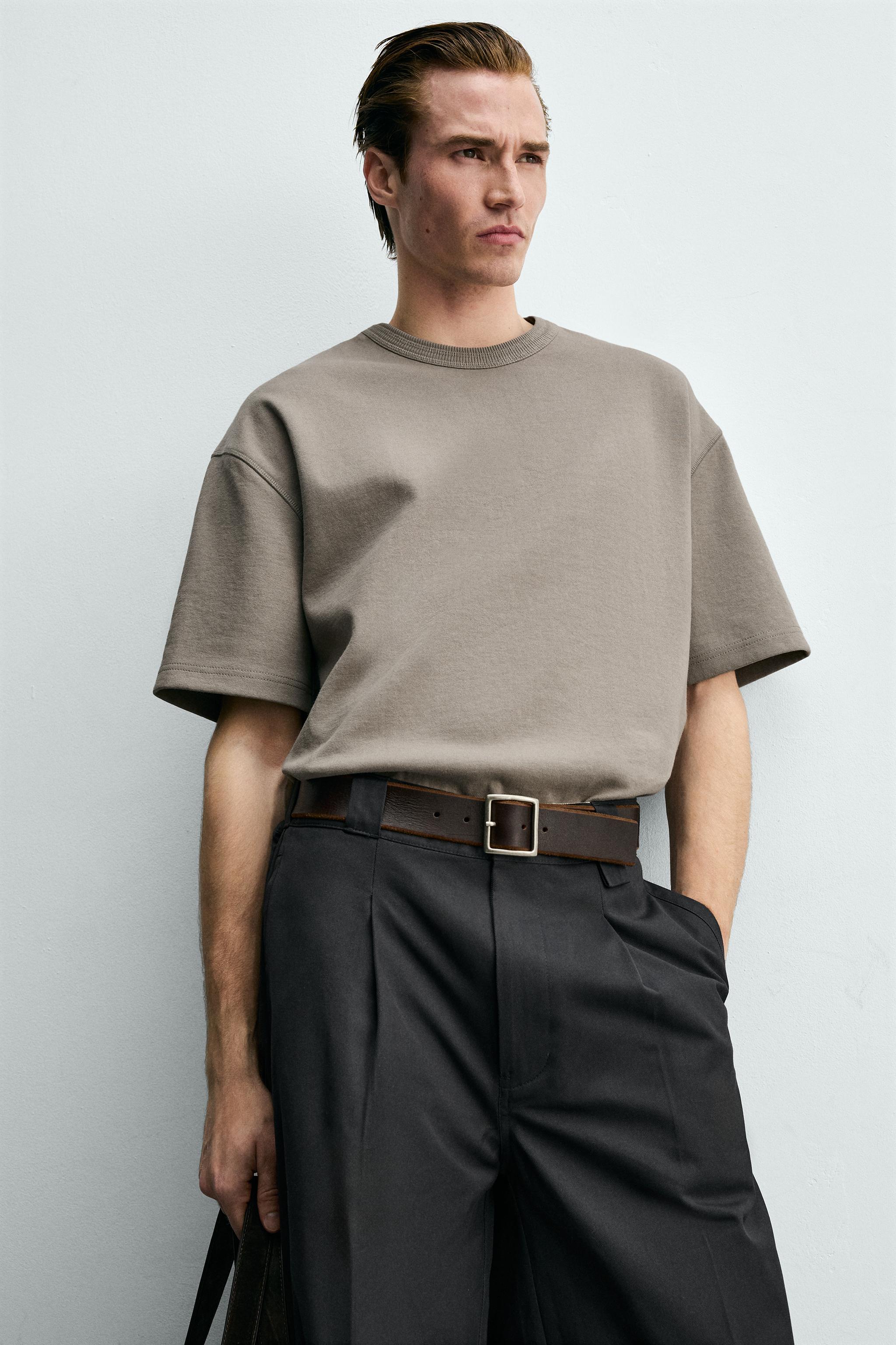 RELAXED FIT SHORT SLEEVE SWEATSHIRT